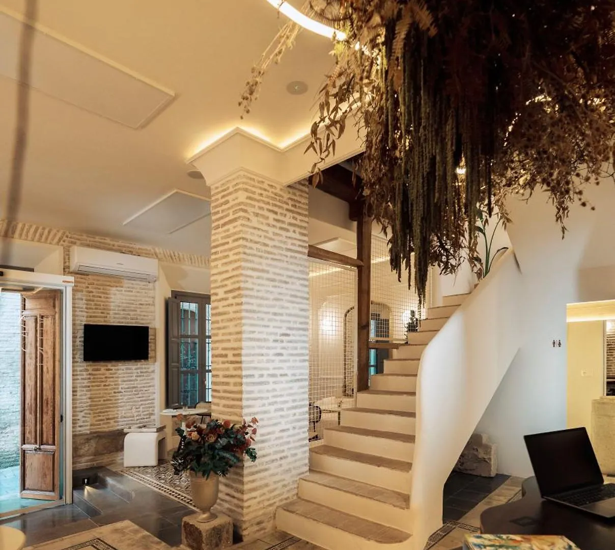 **  Hotel Boutique Escudo Del Carmen Granada Spain