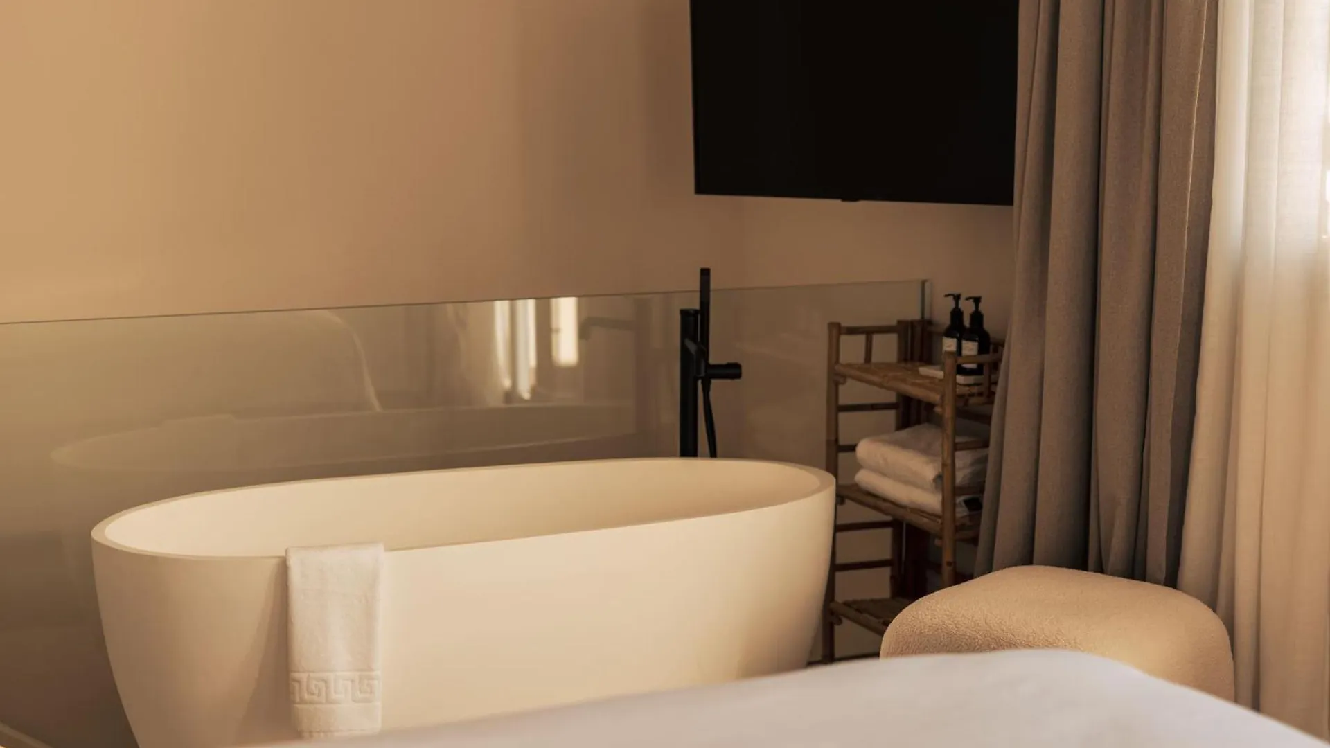 Hotel Boutique Escudo Del Carmen Granada 2*,  Spain